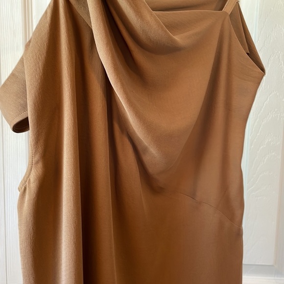 NWT Helmut Lang Asymmetrical Sleeve Silk Blouse in Camel sz S - Picture 8 of 15
